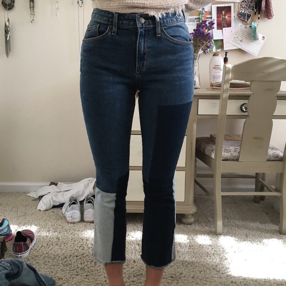Adorable patch denim ankle skinny jeans